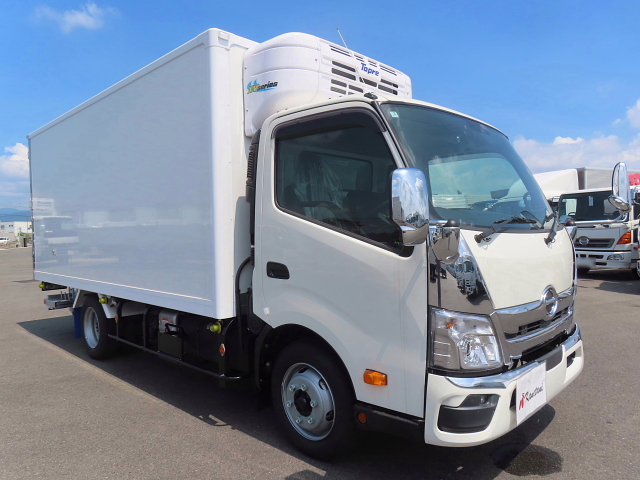 日野 2WG-XZU713