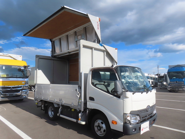 トヨタ TPG-XZC605